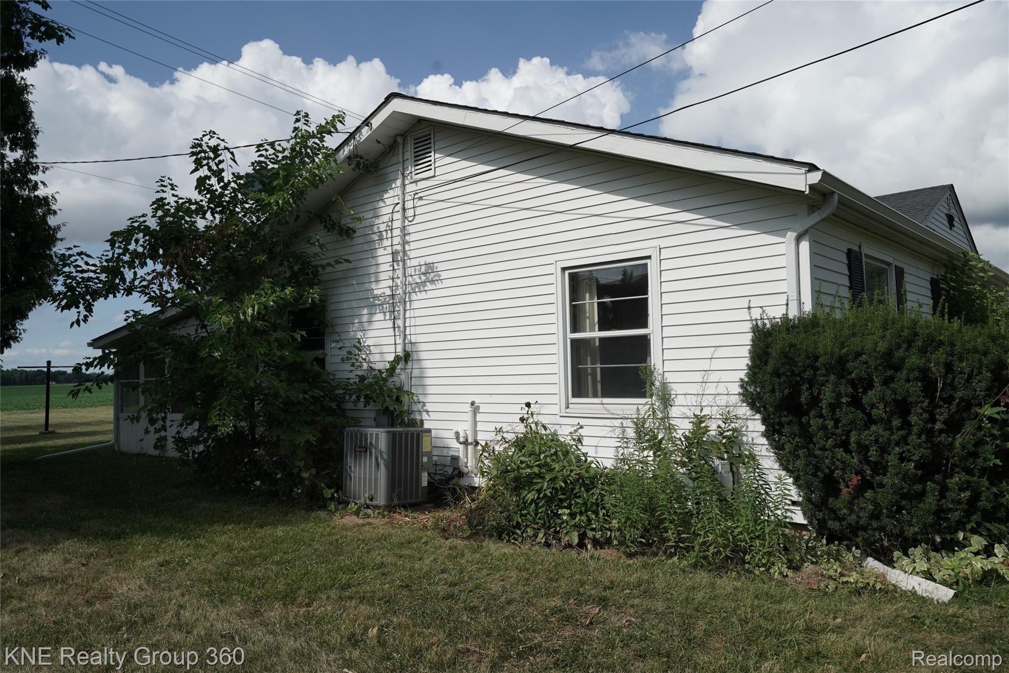 1781 Copas Road Owosso, MI 48867 - Photo 12 of 33 DSC01005.JPG