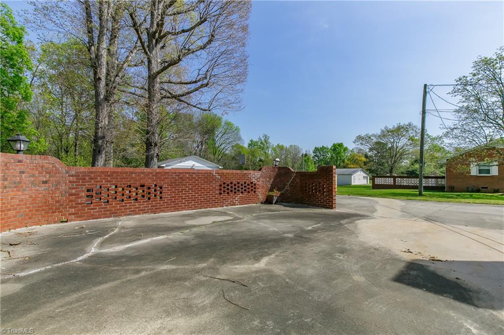 1000 Trollinger Road Graham, NC 27253 - Photo 32 of 38 Gallery Image 32