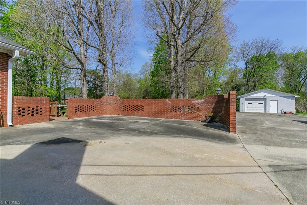 1000 Trollinger Road Graham, NC 27253 - Photo 33 of 38 Gallery Image 33