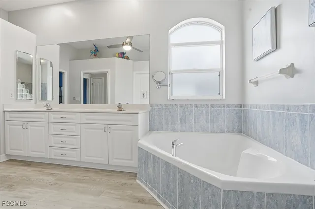 $569,000 | 236 Northeast 14th Avenue, Cape Coral, FL 33909