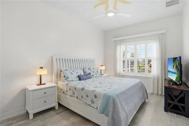 $569,000 | 236 Northeast 14th Avenue, Cape Coral, FL 33909