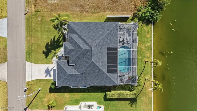 $569,000 | 236 Northeast 14th Avenue, Cape Coral, FL 33909