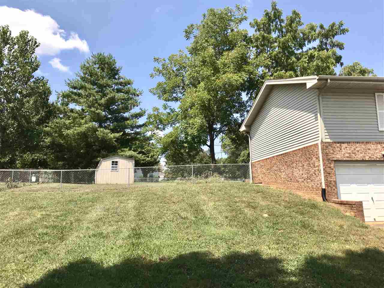 405 Witt Road Bowling Green, KY 42101 - Photo 2 of 4 Gallery Image 2