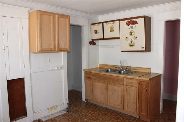 187-189 Middlesex Street Springfield, MA 01109 - Photo 3 of 14 Gallery Image 3
