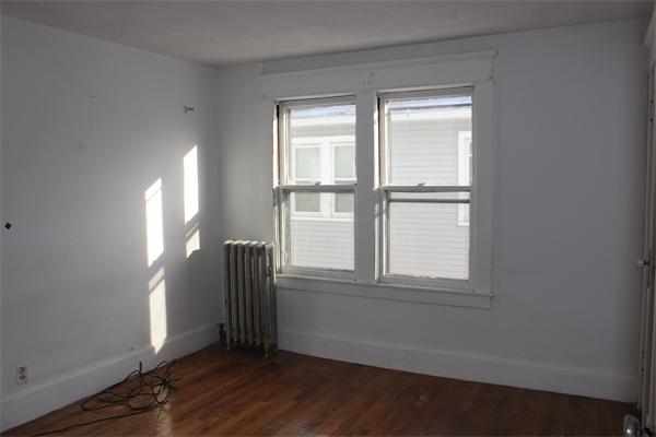 187-189 Middlesex Street Springfield, MA 01109 - Photo 6 of 14 Gallery Image 6