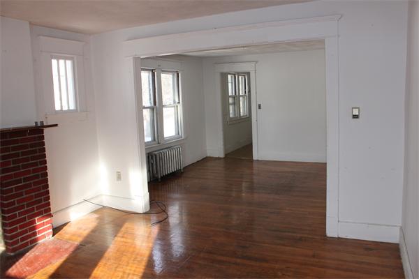 187-189 Middlesex Street Springfield, MA 01109 - Photo 8 of 14 Gallery Image 8