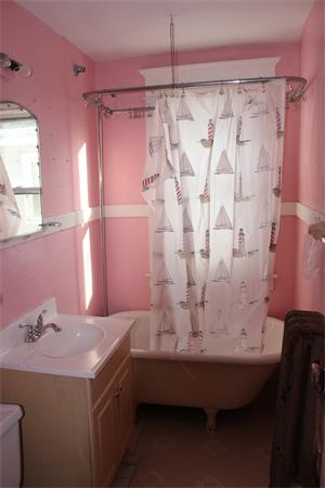 187-189 Middlesex Street Springfield, MA 01109 - Photo 9 of 14 Gallery Image 9