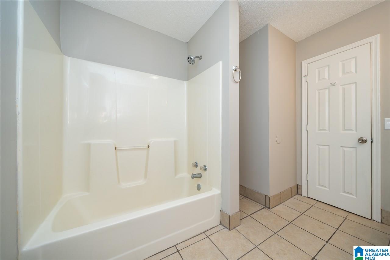 1409 Mary Street Jasper, AL 35501 - Photo 7 of 13