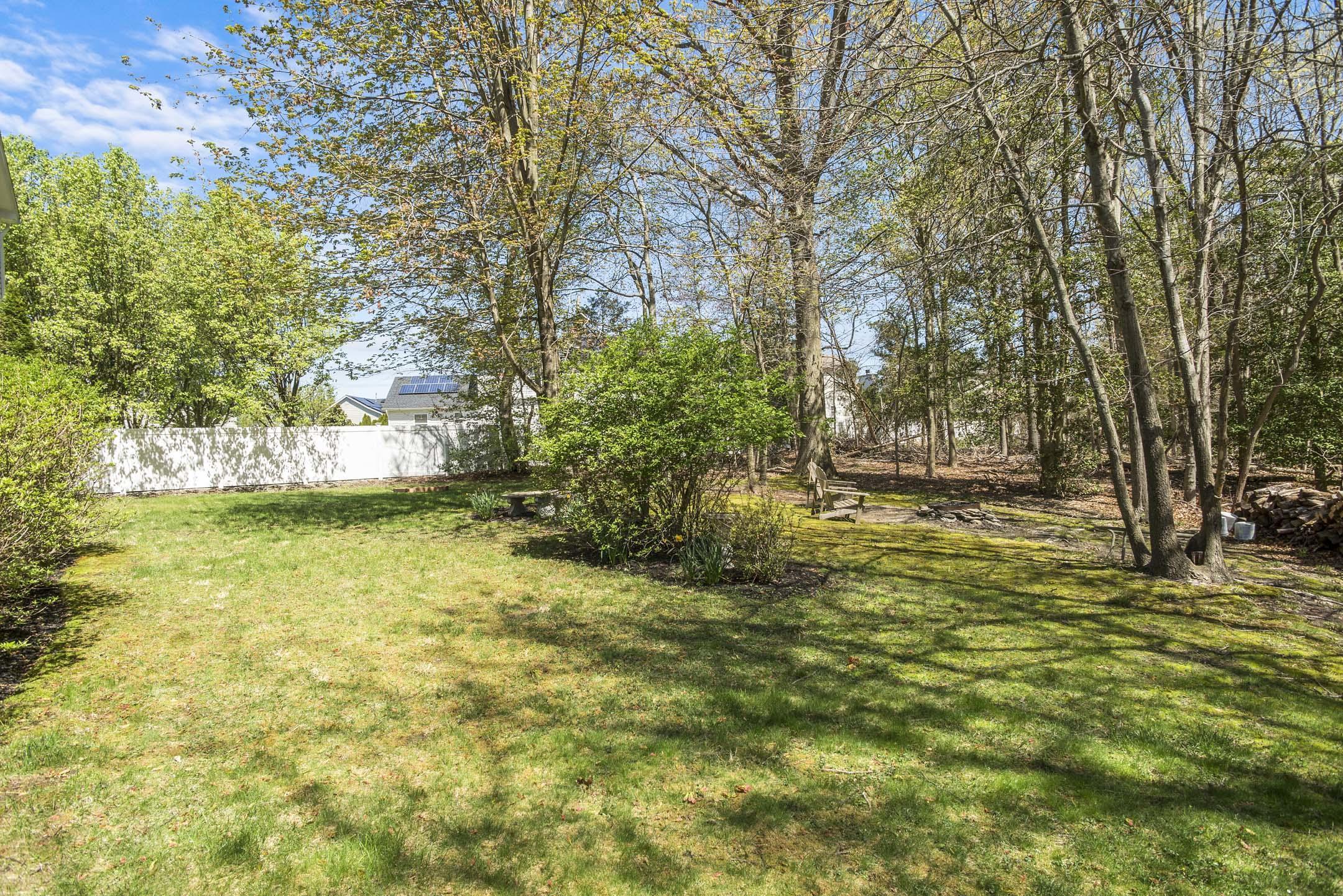 39 Sally Street Howell, NJ 07731 - Photo 61 of 70 _RMJ9004 backyard