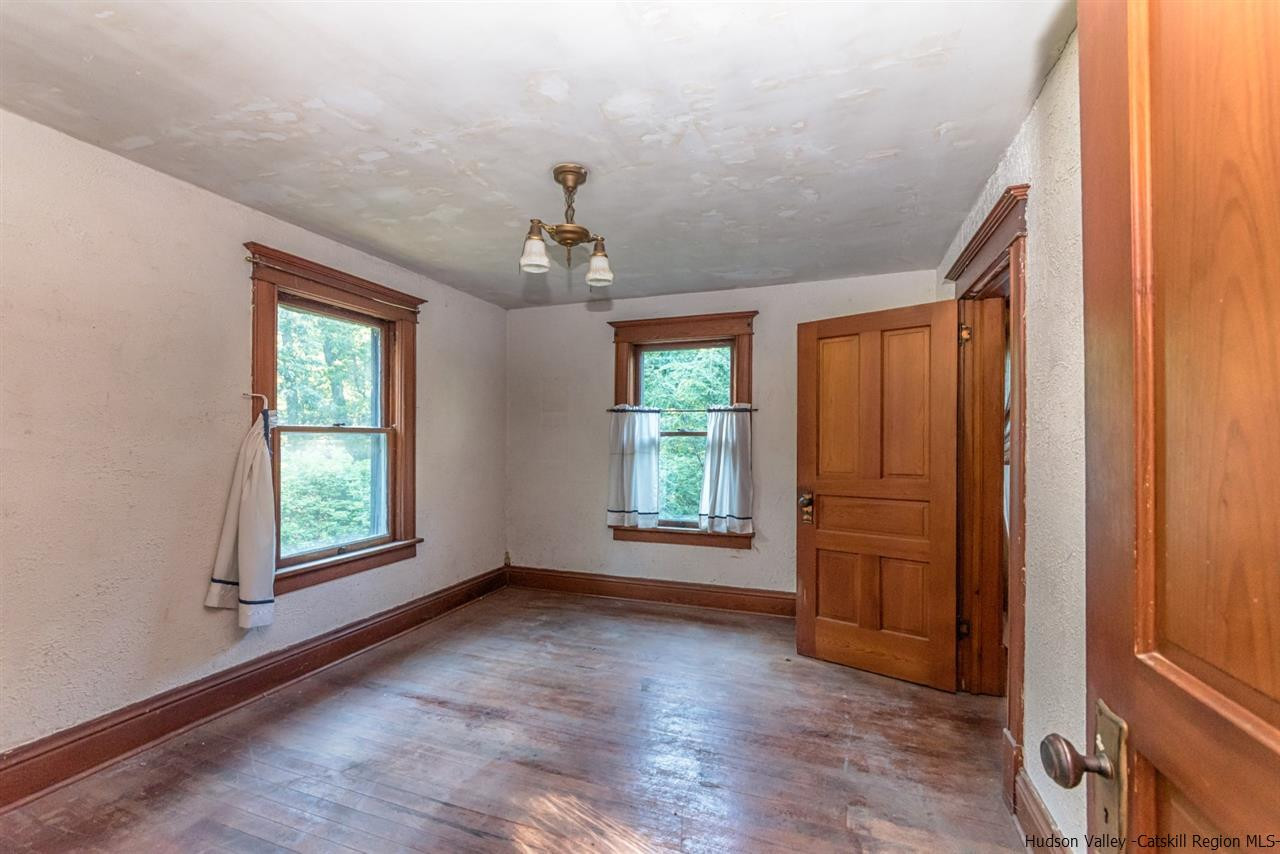 36 Reservoir Road Shokan, NY 12481 - Photo 9 of 13 Photo 9