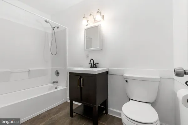 $2,500 | 172 Stirling Court, West Chester, PA 19380