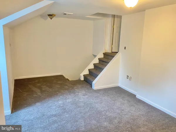 $2,500 | 172 Stirling Court, West Chester, PA 19380