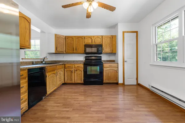 $2,500 | 172 Stirling Court, West Chester, PA 19380