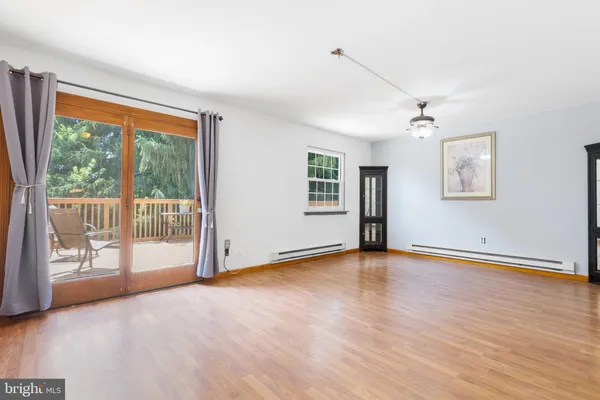 $2,500 | 172 Stirling Court, West Chester, PA 19380