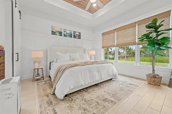 $699,999 | 121 Southeast Rocky Terrace, Stuart, FL 34997
