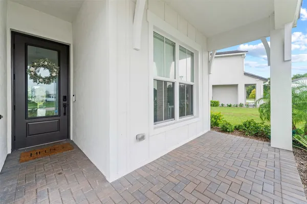 $699,999 | 121 Southeast Rocky Terrace, Stuart, FL 34997