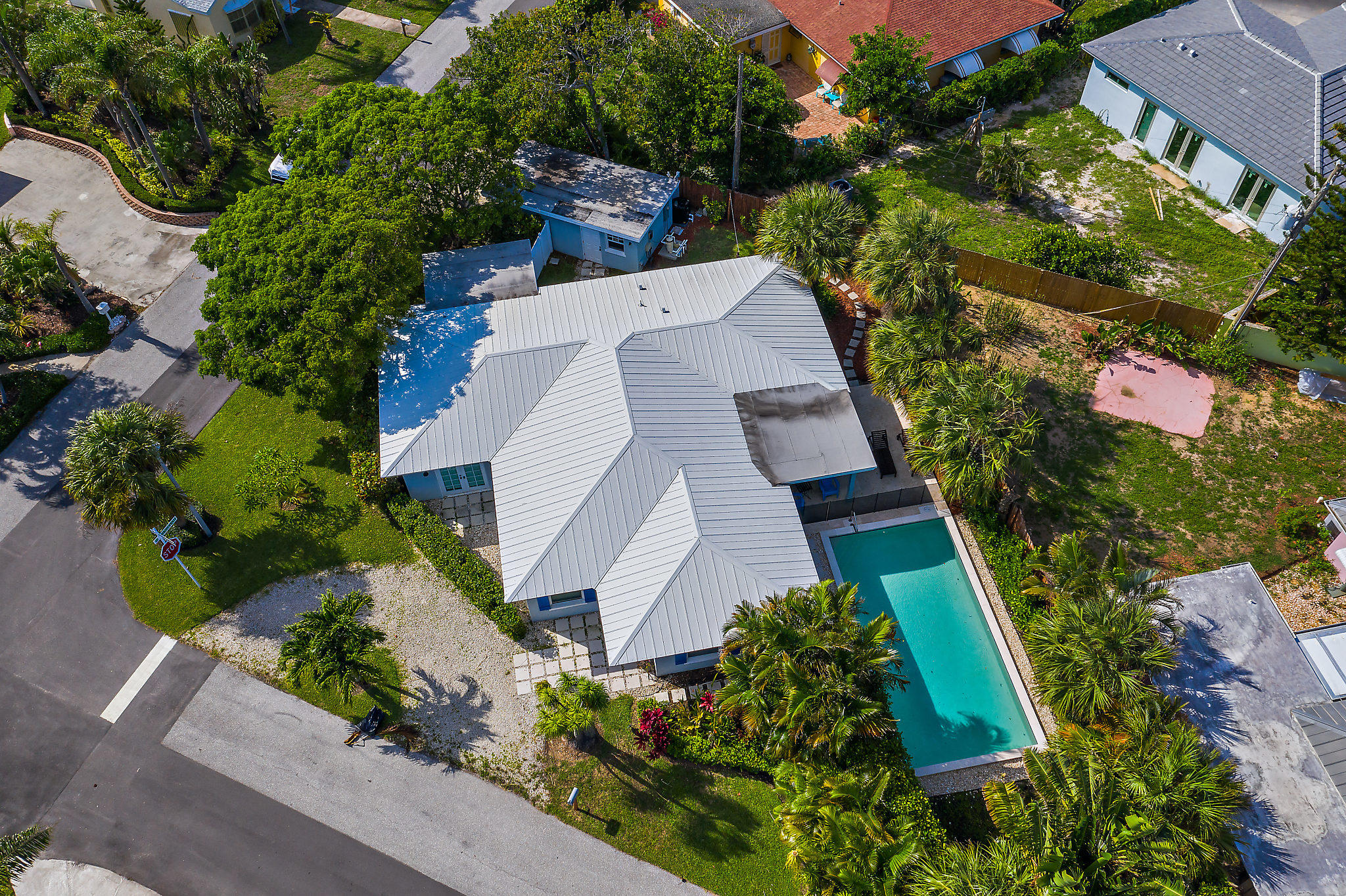 461 Jupiter Lane Juno Beach, FL 33408 - Photo 2 of 65 052-461JupiterLn-JunoBeach-FL-small