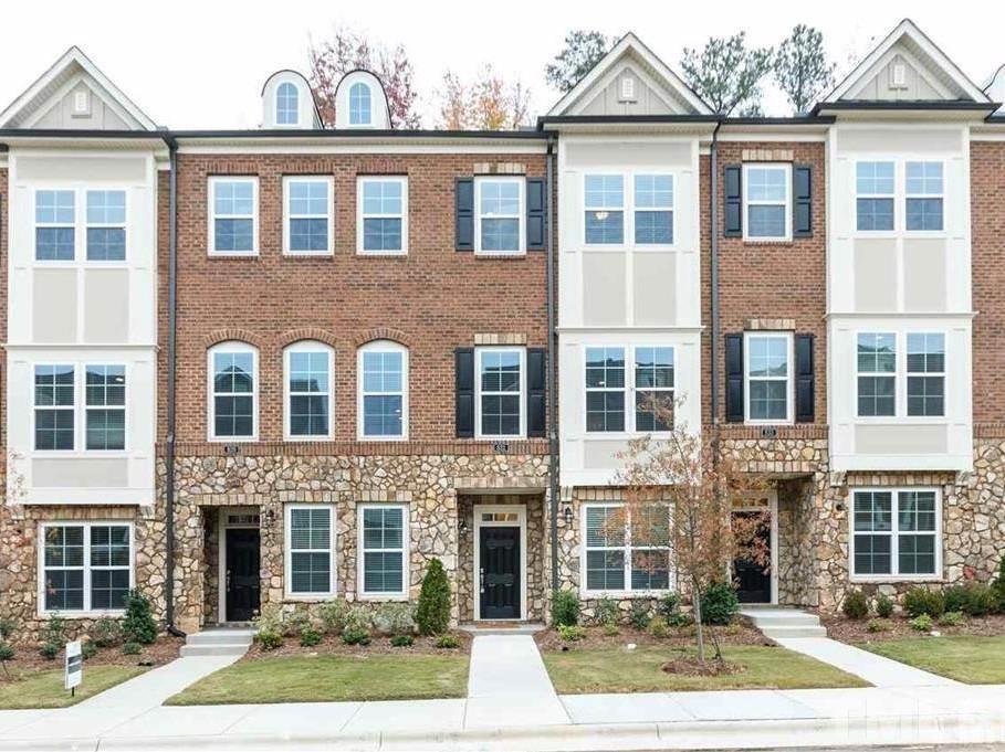 831 Bankston Woods Way Raleigh, NC 27609 - Photo 1 of 21