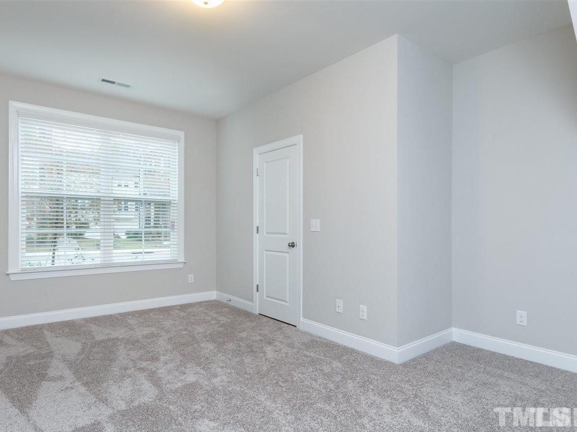 831 Bankston Woods Way Raleigh, NC 27609 - Photo 16 of 21