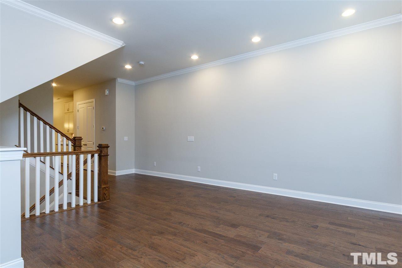 831 Bankston Woods Way Raleigh, NC 27609 - Photo 7 of 21