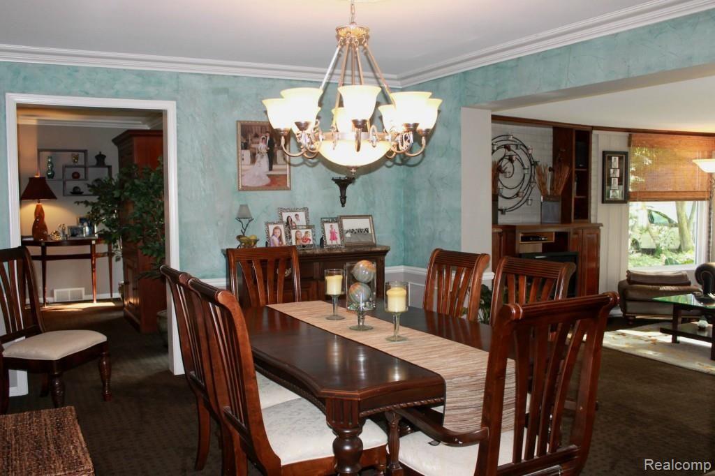 1019 Whittier Road Grosse Pointe, MI 48230 - Photo 11 of 32 Whittier 1019 020.jpg