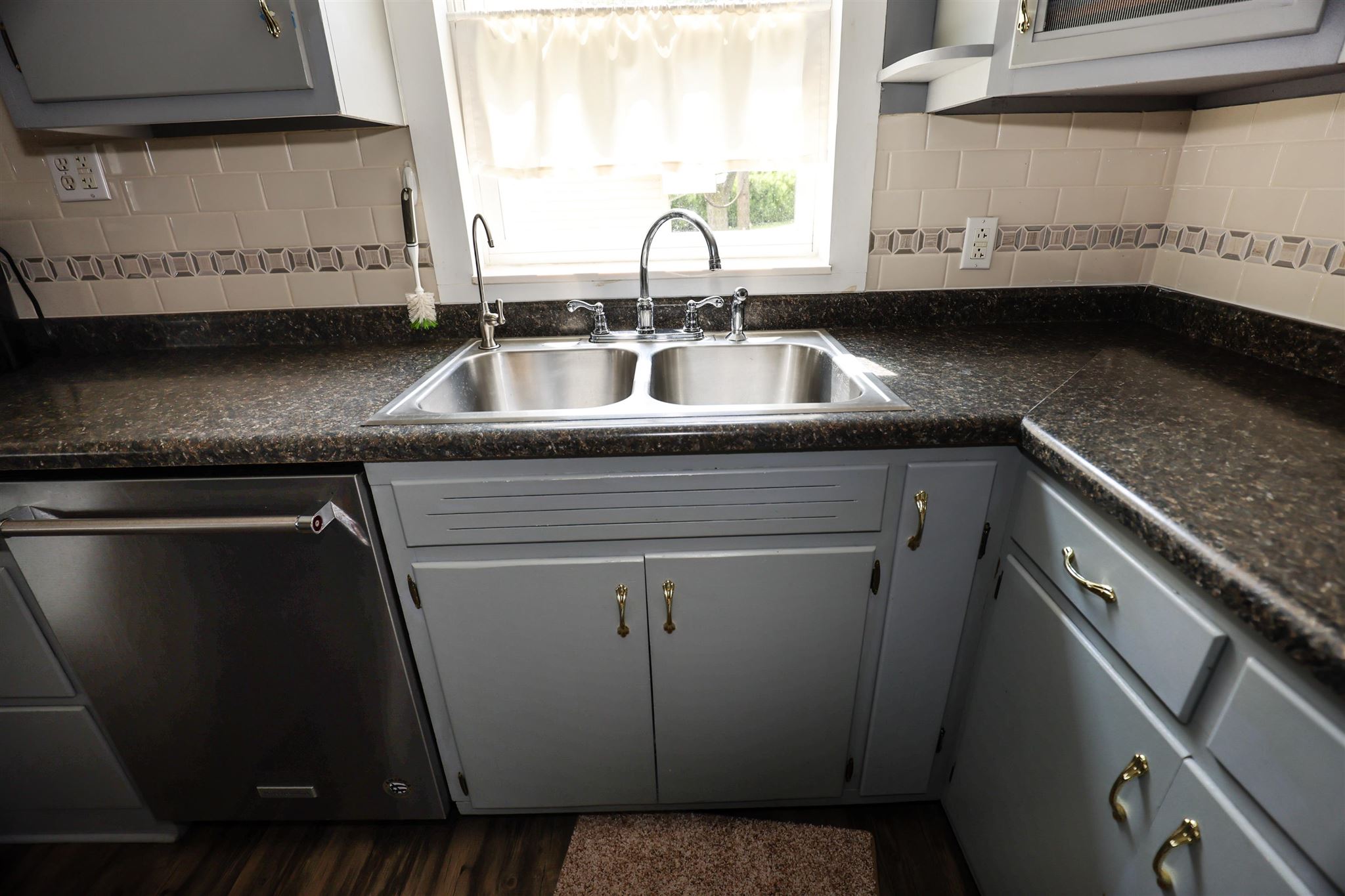 10420 Marion Center Road Fort Wayne, IN 46816 - Photo 20 of 34