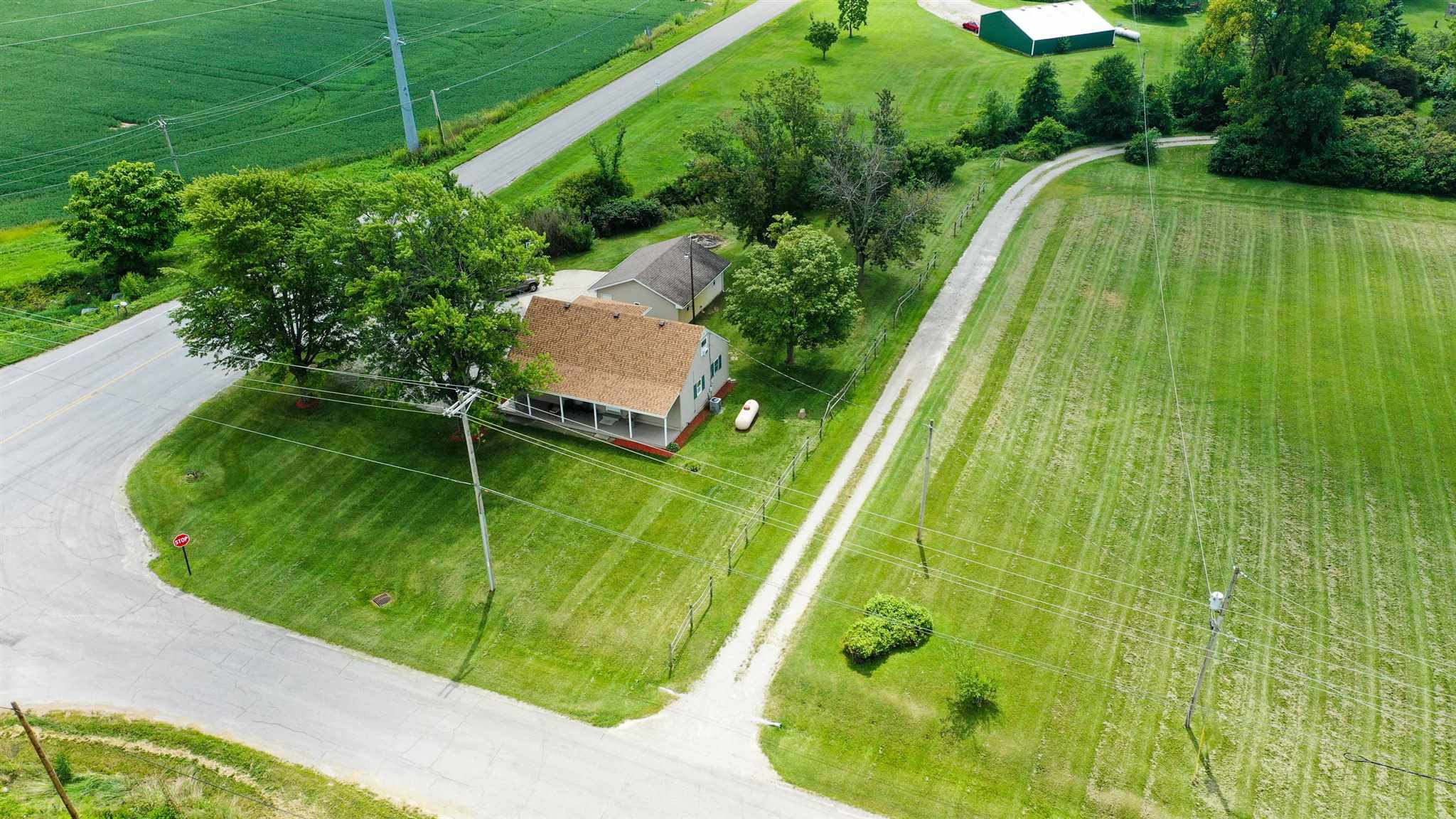10420 Marion Center Road Fort Wayne, IN 46816 - Photo 31 of 34