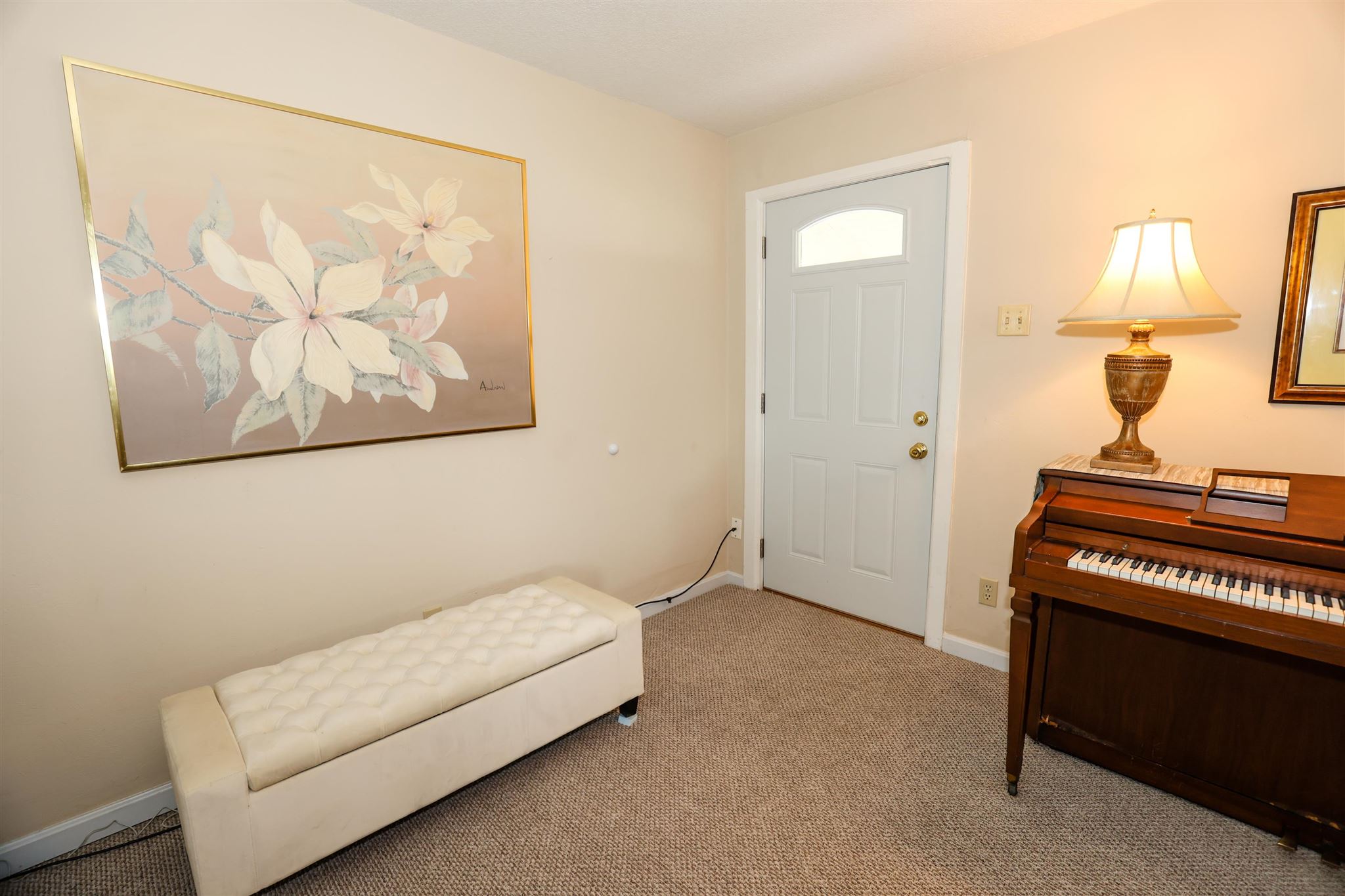 10420 Marion Center Road Fort Wayne, IN 46816 - Photo 9 of 34