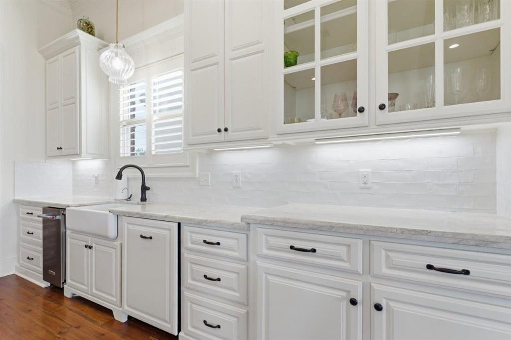 885 Shell Beach Drive Lake Charles, LA 70601 - Photo 21 of 69