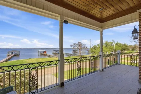 $1,799,999 | 885 Shell Beach Drive, Lake Charles, LA 70601