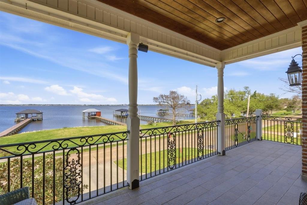 885 Shell Beach Drive Lake Charles, LA 70601 - Photo 35 of 69