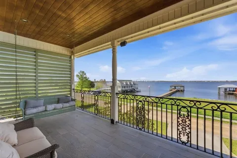 $1,799,999 | 885 Shell Beach Drive, Lake Charles, LA 70601
