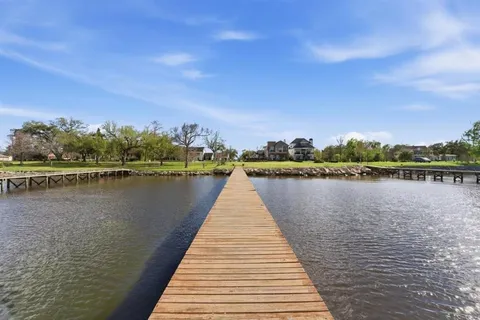 $1,799,999 | 885 Shell Beach Drive, Lake Charles, LA 70601