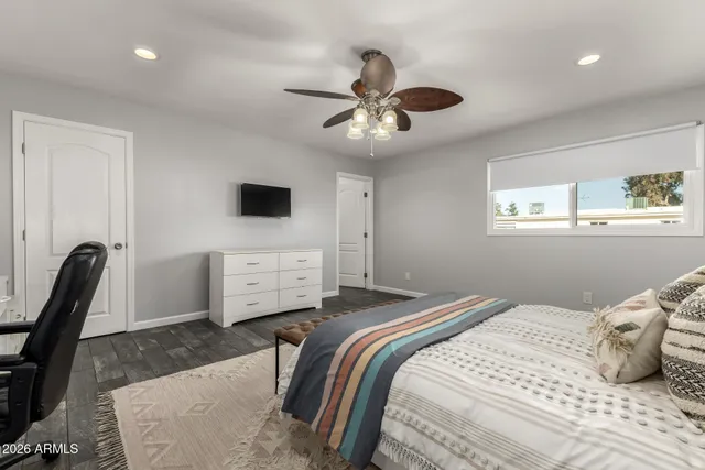 $299,000 | 2031 West Hazelwood Parkway, Phoenix, AZ 85015