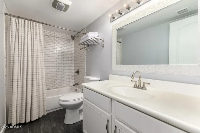 $299,000 | 2031 West Hazelwood Parkway, Phoenix, AZ 85015