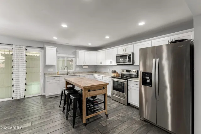 $299,000 | 2031 West Hazelwood Parkway, Phoenix, AZ 85015