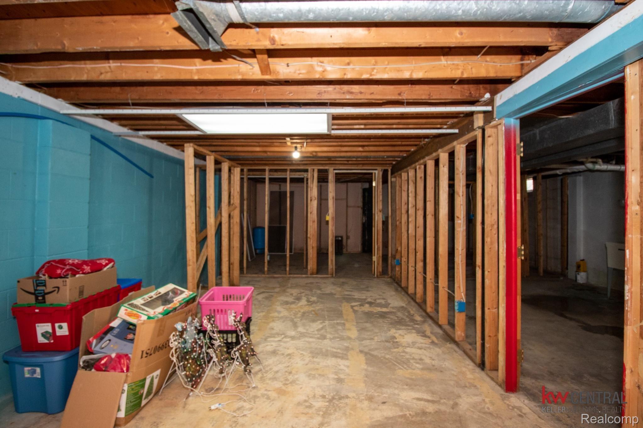 5032 Oakhill Road Clarkston, MI 48348 - Photo 20 of 27 Basement.jpg