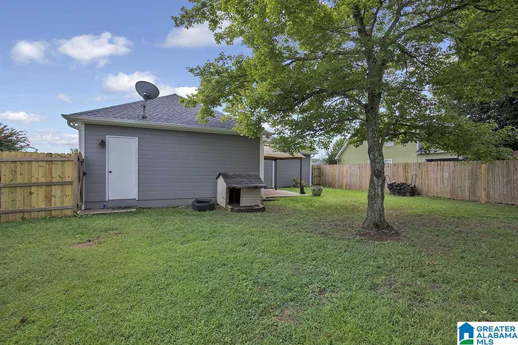 180 Stonebridge Circle Pelham, AL 35124 - Photo 3 of 18