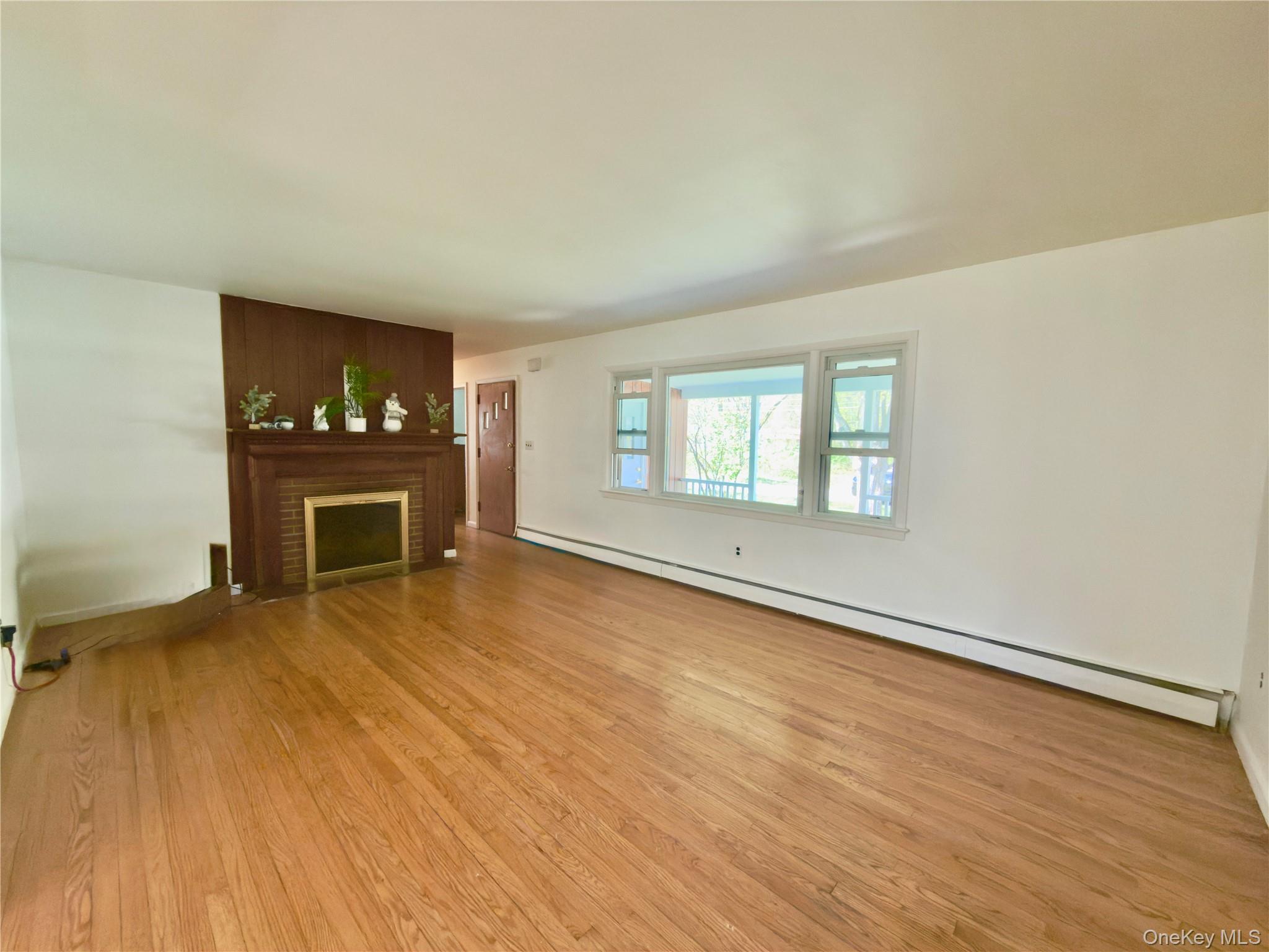 8 King Road Rhinebeck, NY 12572 - Photo 3 of 10