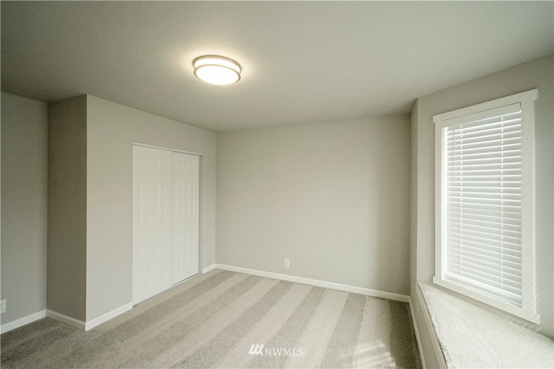 22316 6th Drive Southeast Bothell, WA 98021 - Photo 28 of 35
