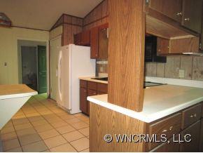 360 Gardenside Road Mars Hill, NC 28754 - Photo 5 of 12 Gallery Image 5