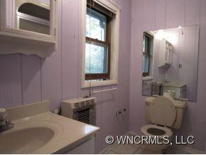 360 Gardenside Road Mars Hill, NC 28754 - Photo 8 of 12 Gallery Image 8