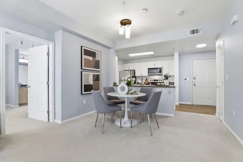 $728,000 | 1550 Technology Drive, Unit 2099, San Jose, CA 95110