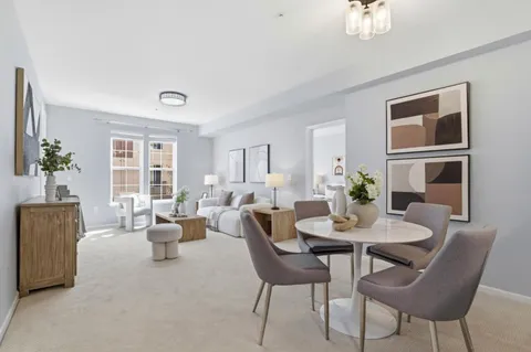 $728,000 | 1550 Technology Drive, Unit 2099, San Jose, CA 95110