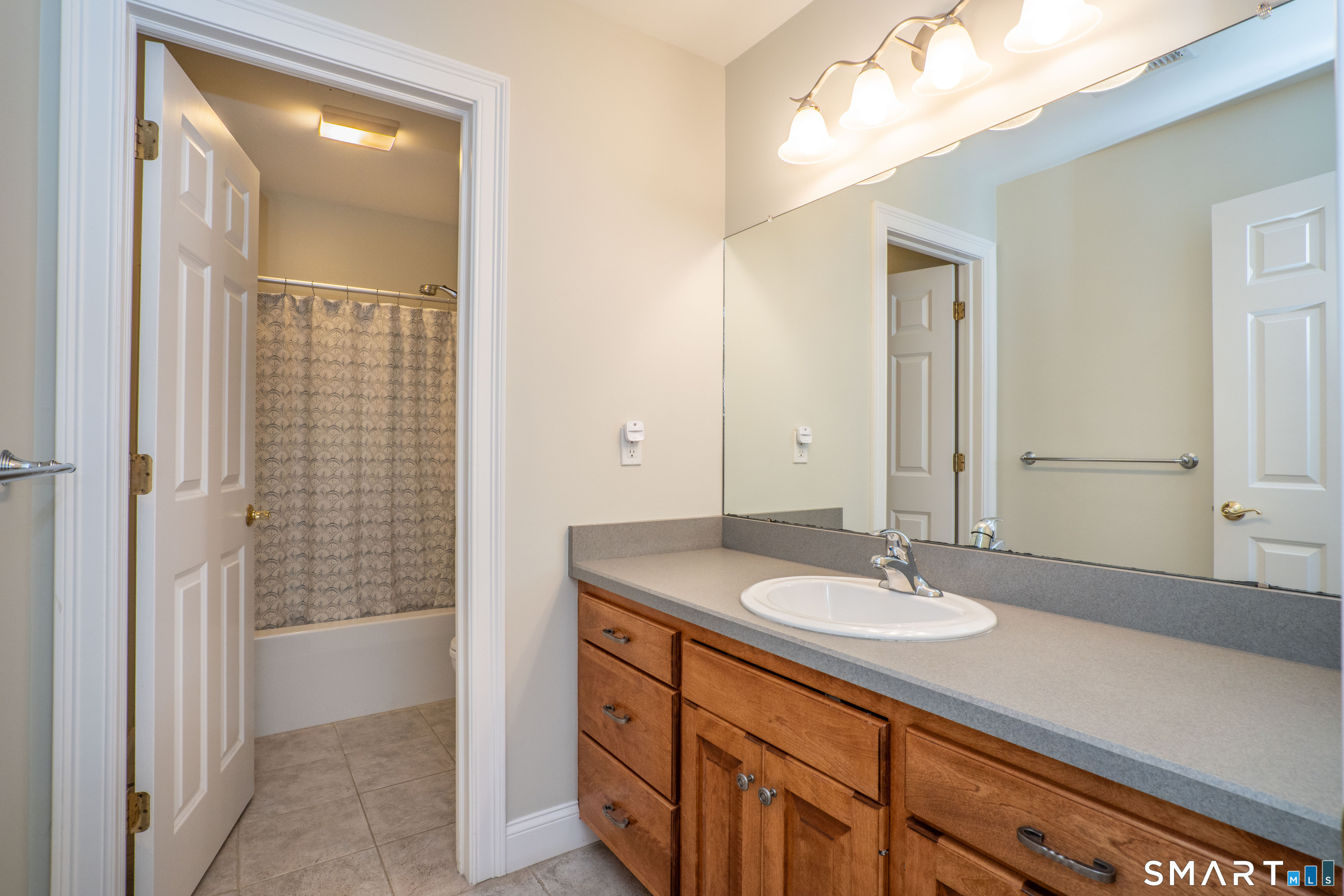 25 Hanover Fields Road Glastonbury, CT 06033 - Photo 27 of 38 Gallery Image 27