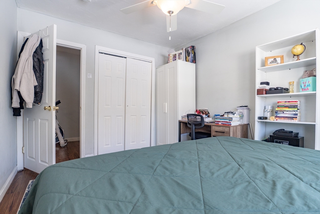 14 Pleasant Street, Unit B Franklin, MA 02038 - Photo 17 of 31