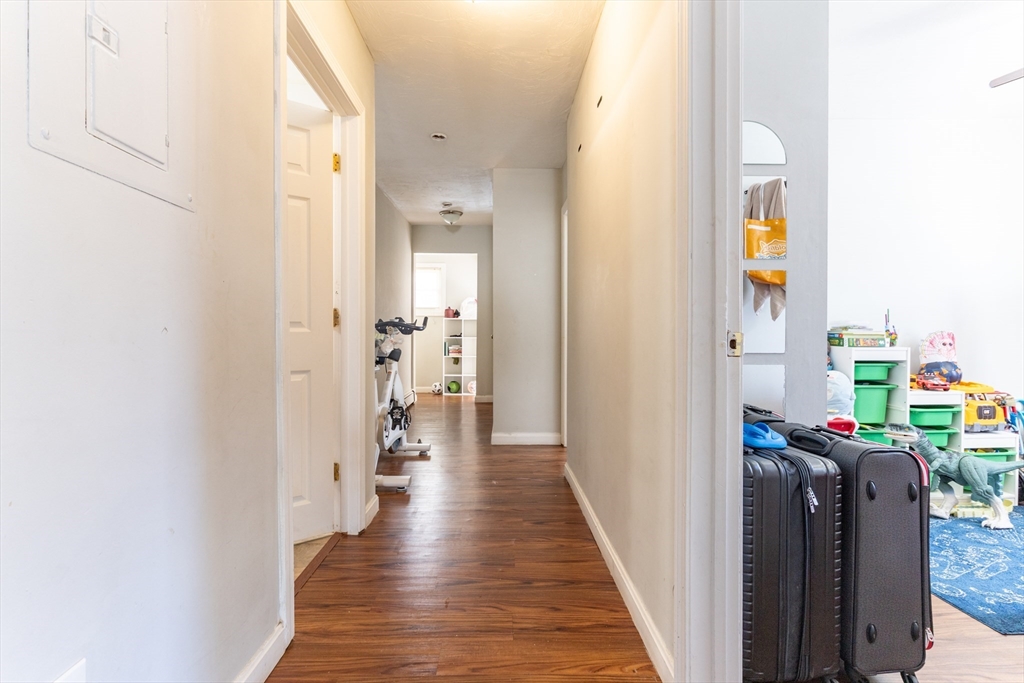 14 Pleasant Street, Unit B Franklin, MA 02038 - Photo 22 of 31