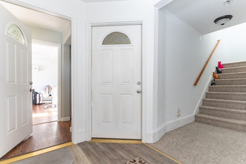 14 Pleasant Street, Unit B Franklin, MA 02038 - Photo 4 of 25