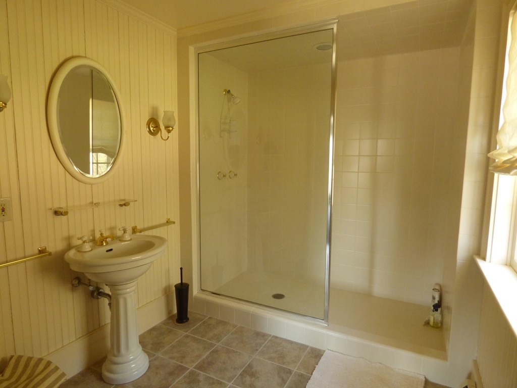 2005 Stagecoach Road Grafton, VT 05146 - Photo 14 of 37