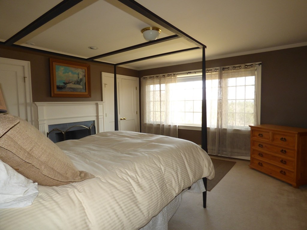 2005 Stagecoach Road Grafton, VT 05146 - Photo 15 of 37